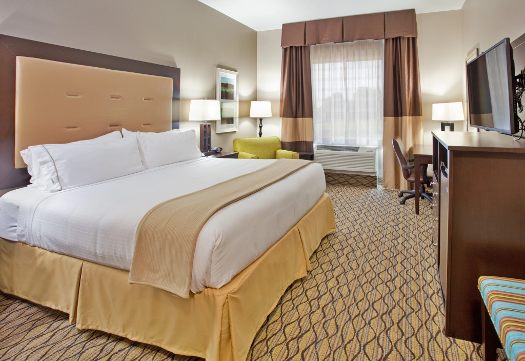 Holiday Inn Express And Suites St. Joseph