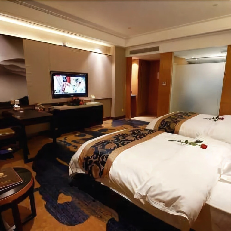 Seven Stars Holiday Hotel