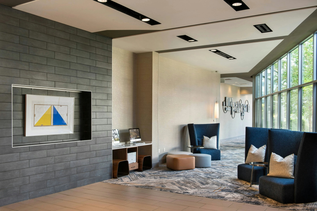 Courtyard by Marriott Philadelphia South at The Navy Yard