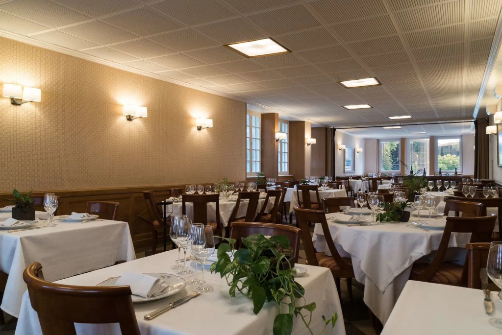 Hostellerie des Trois Pigeons, Paray-le-Monial