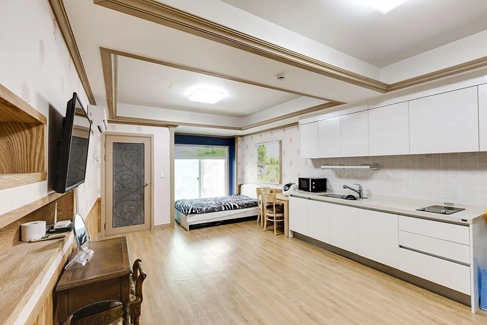 Gangneung Gyeongpo Cabin Pension