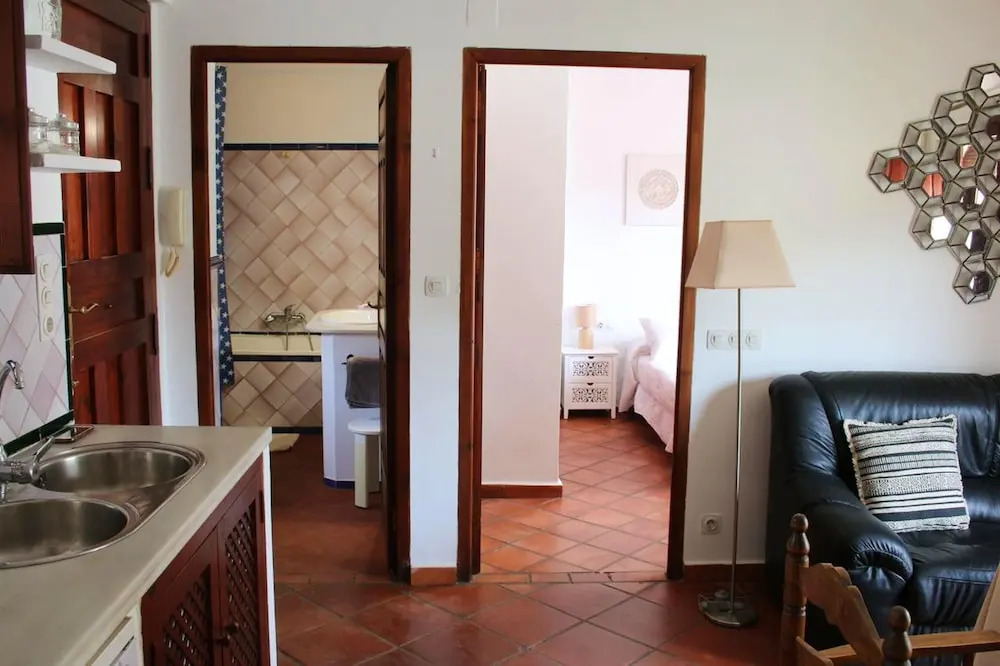 Apartment with One Bedroom in Granada, with Wonderful City View, Balcony And Wifi - 50 Km From the Slopes