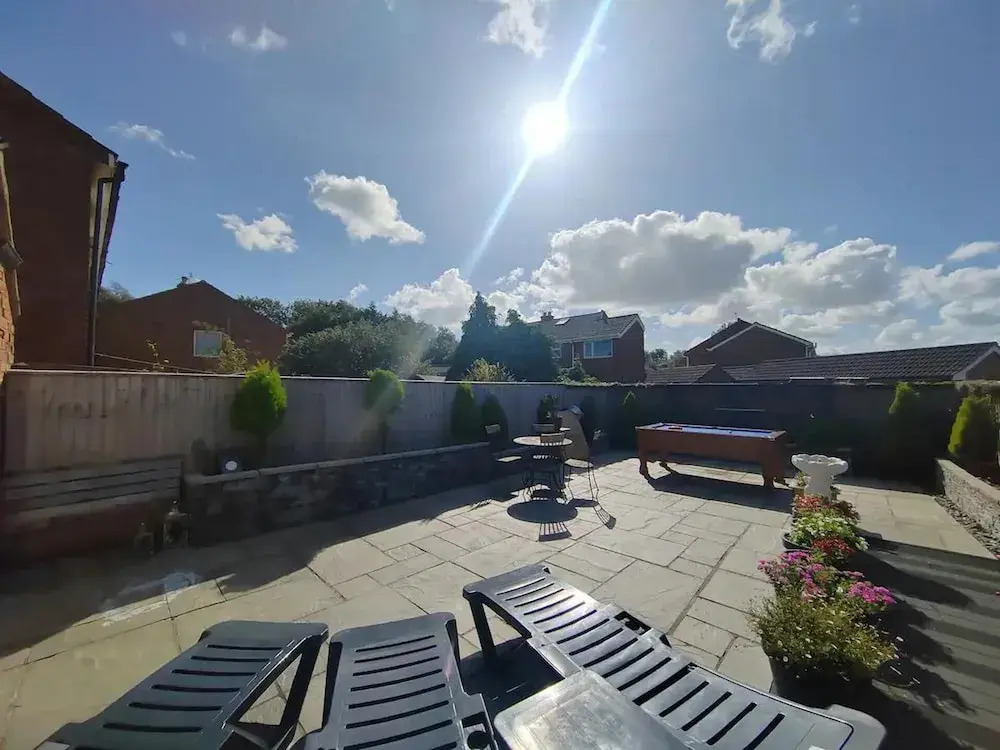 Cozy Blackpool Retreat With 3 Bedrooms