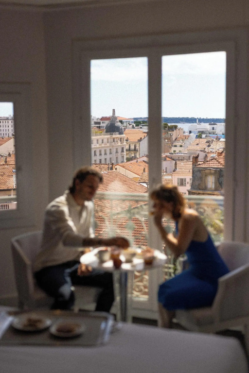 Hotel Renoir