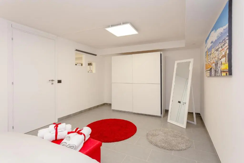 Etna Apartment Titani
