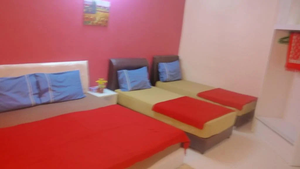 OYO 90010 Hotel Natalia Villa Inapan
