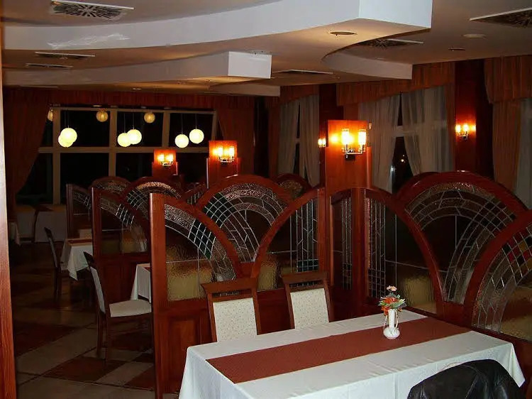 Amstel Hattyú Panzió -Érintésmentes bejelentkezés