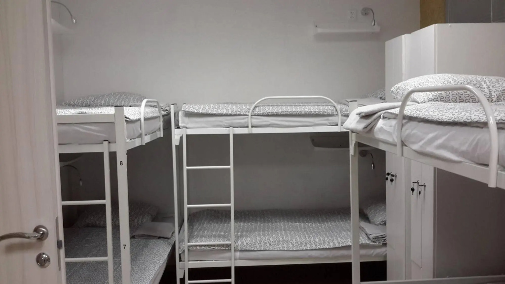 Etaji Hostel