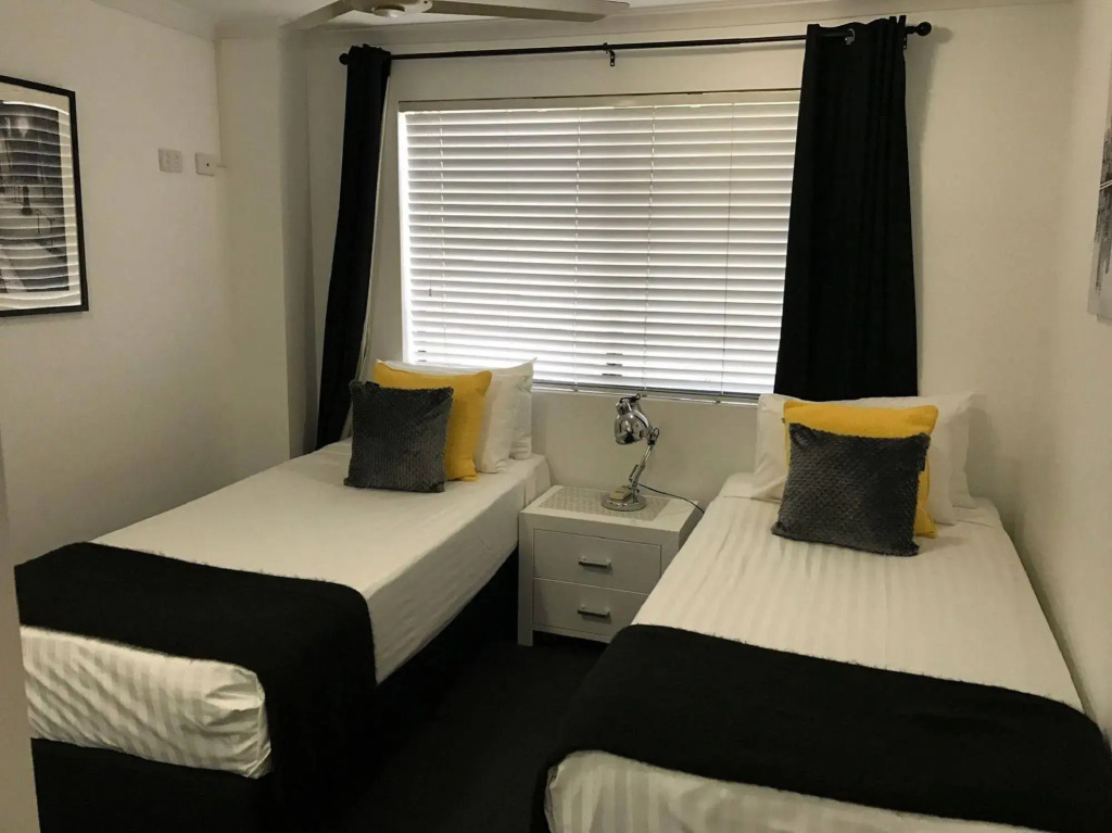 Jack & Newell Holiday Apartments