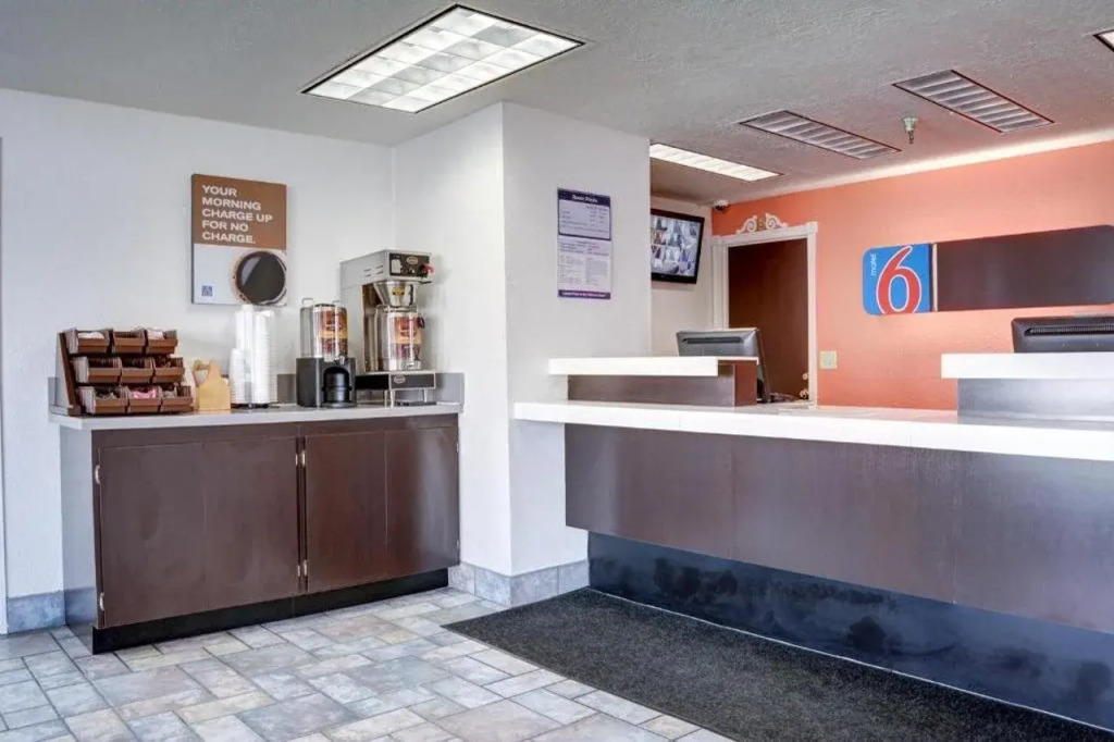 Motel 6-The Dalles, OR