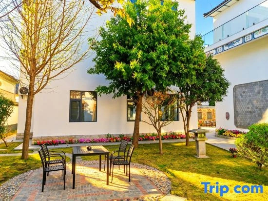 Jinxing Hotel( (Dali Ancient Town Erhai Caicun Wharf Branch)