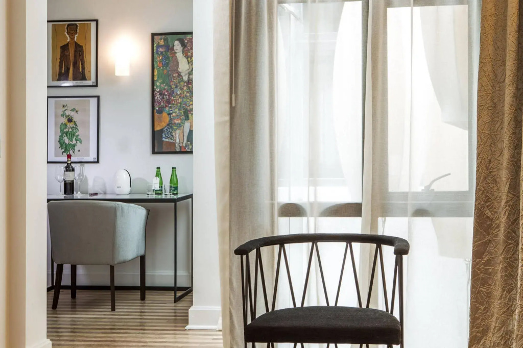 Hotel Luciano K
