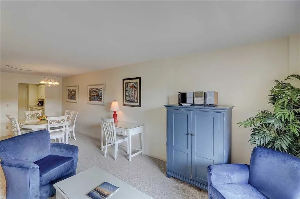 Ketch Court 893 - Two Bedroom Condo