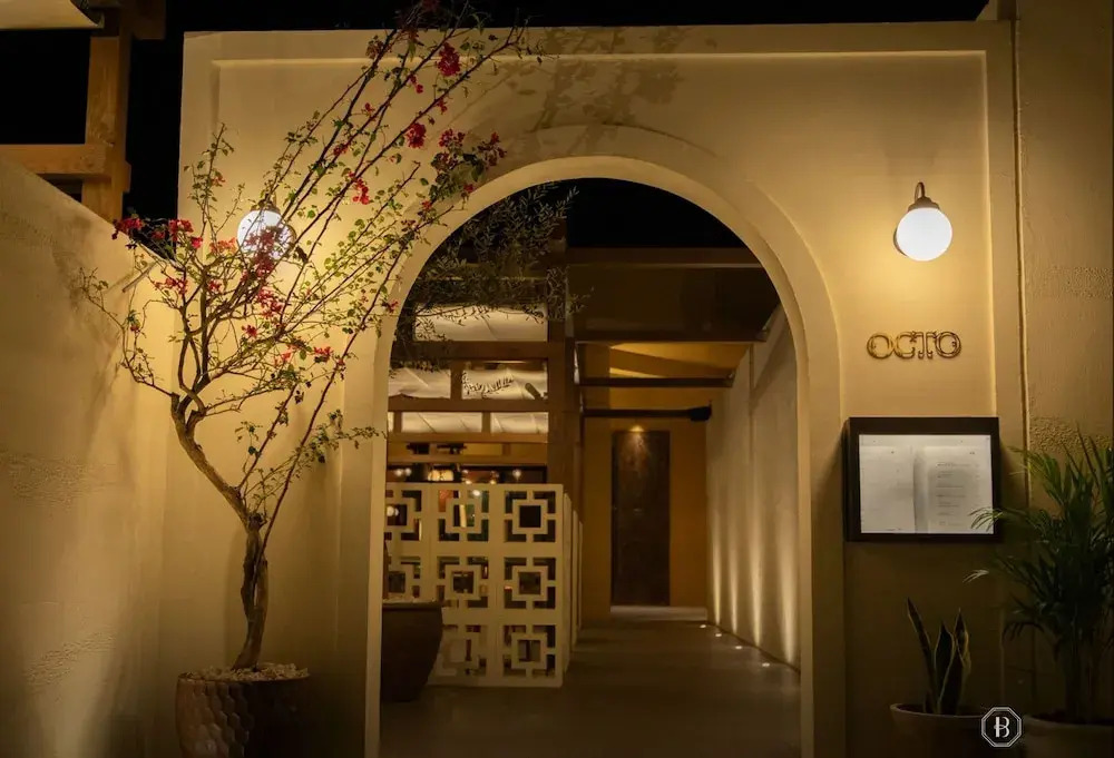 BATON SUITE Okinawa Kouri Island