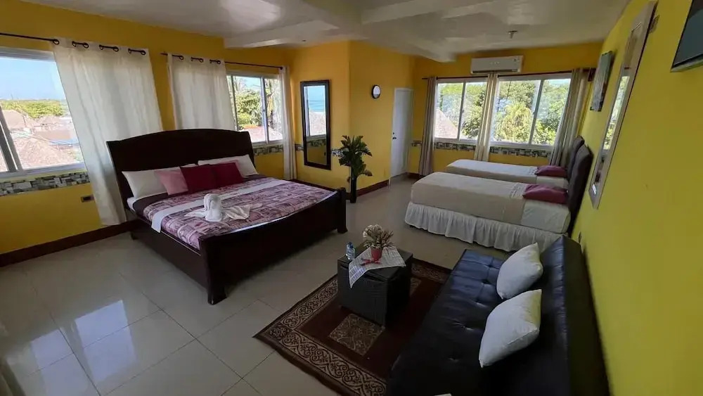 Hotel Nuevo Amanecer