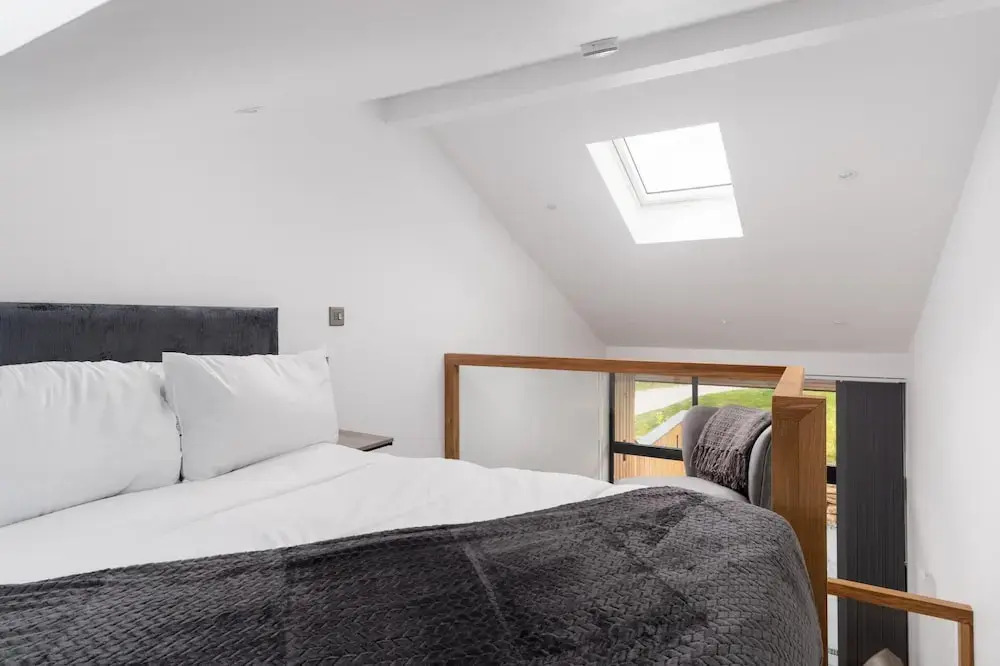 Mini Lodge in the Cornish Countryside