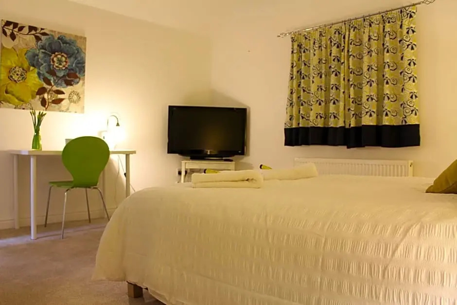 The Lodge B&B @ Cannock Chase