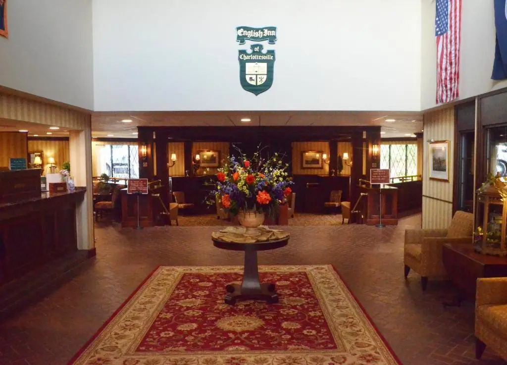 The English Inn of Charlottesville