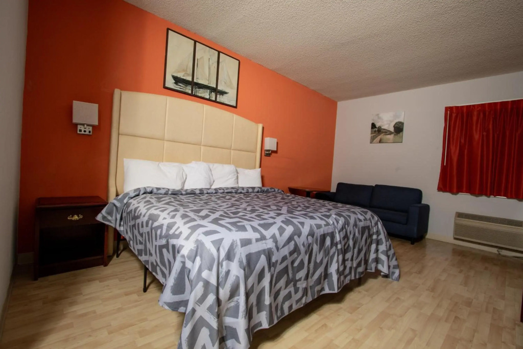 Scottish Inns & Suites - North Hershey