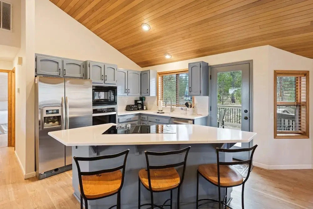 Tan Oak 2 3 Bedroom Home