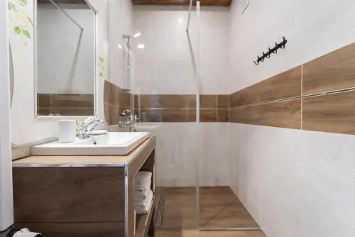 Domki i Apartamenty Cicha Dolina - jacuzzi, sauna, basen
