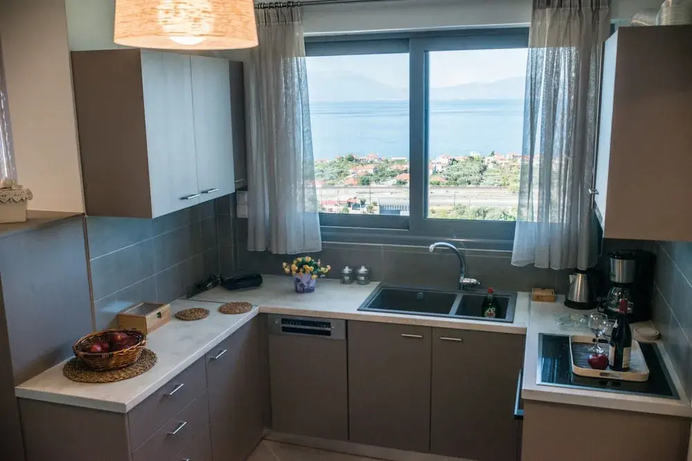 Onar Zin Seabliss - Penelope Poolside Getaway