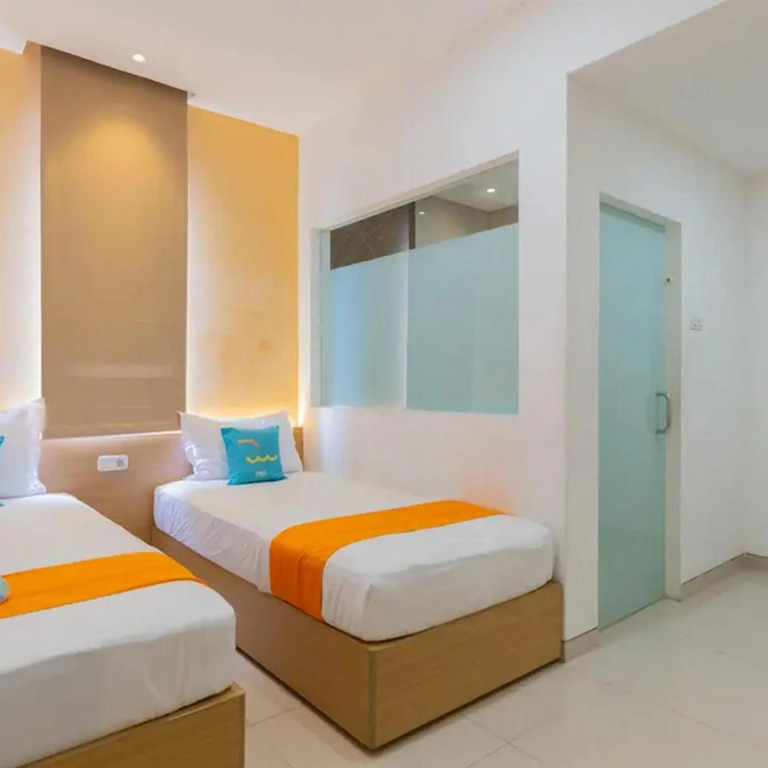 Sans Hotel Box Mansion Surabaya