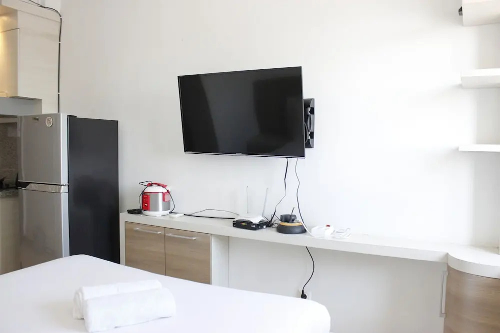 Minimalist Studio Apartment at The Suite @Metro