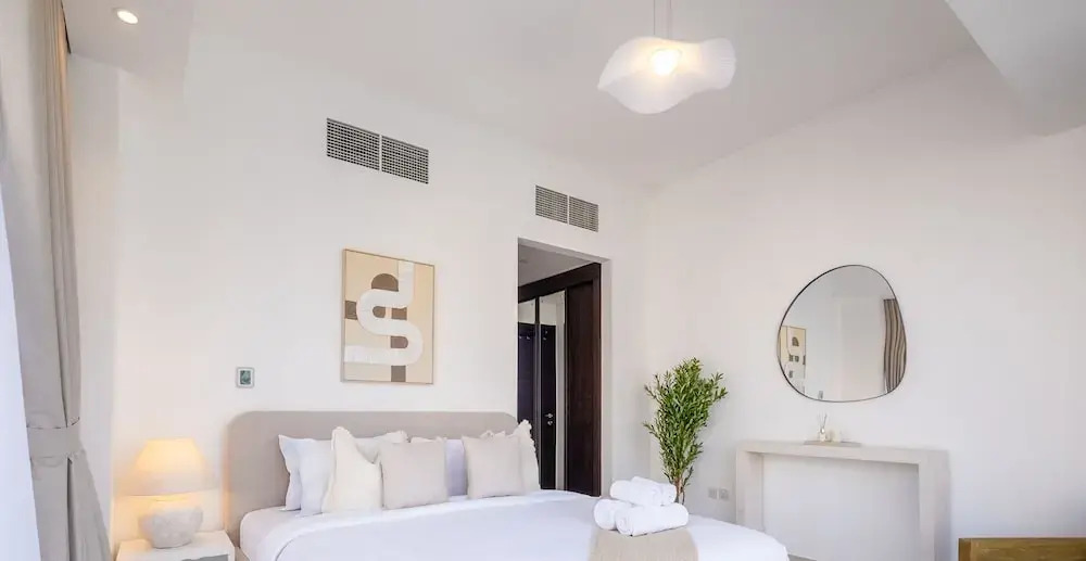 LUX  The Silverene Marina View Suite 4