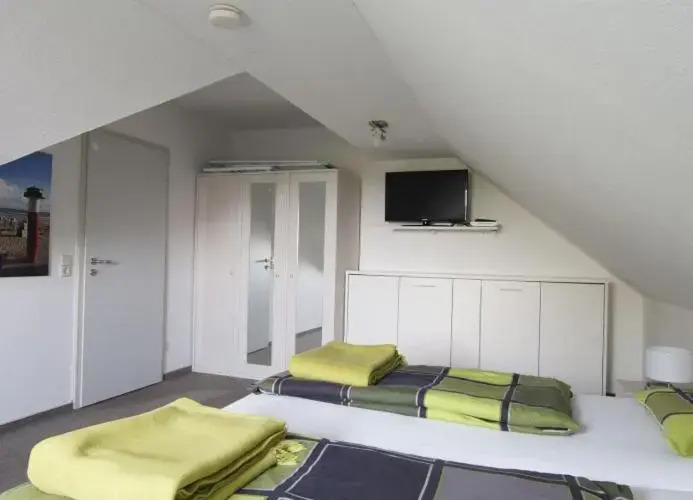 Residenz am Rosengarten 3 - Familienfreundliche, moderne Maisonettenwohnung