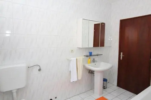 Apartments Jela
