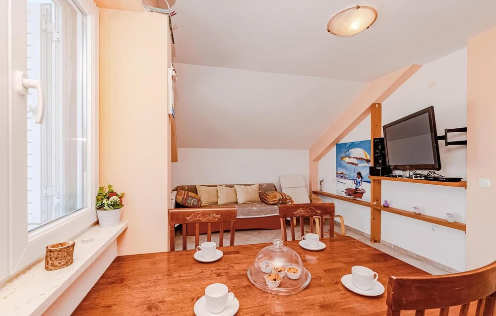 Cozy Home In Zrnovska Banja