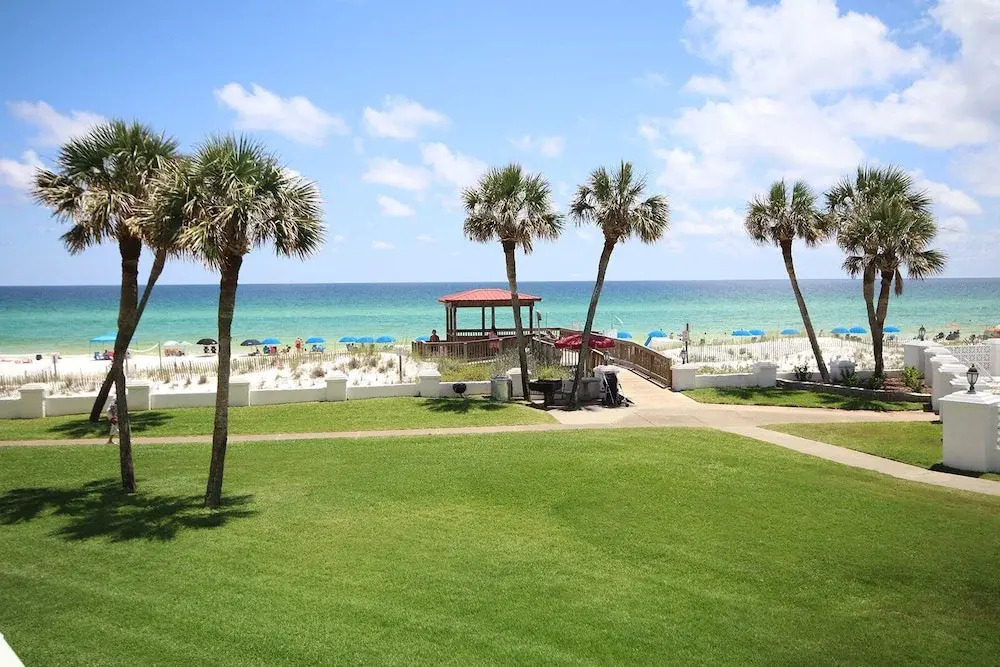 324 El Matador 1 Bedroom Condo by RedAwning