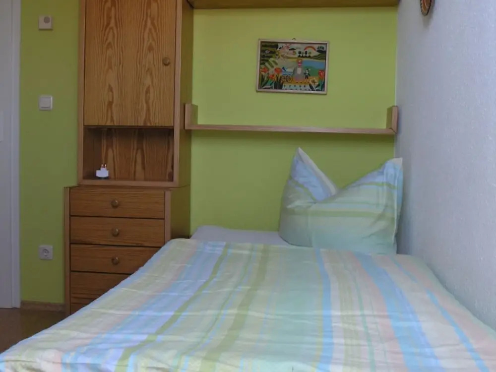 Comfortable Cottage near Sea in Zingst