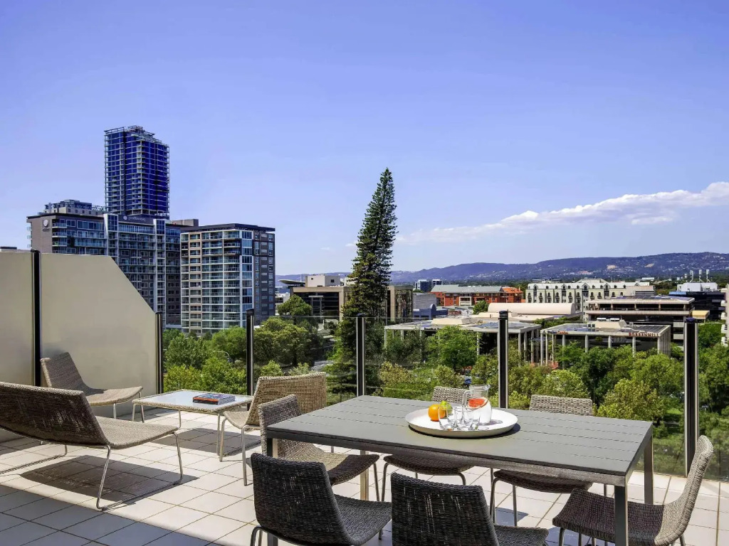 Mantra Hindmarsh Square