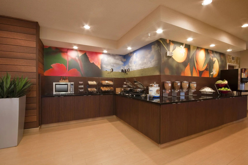 Inn at Philadelphia Airport