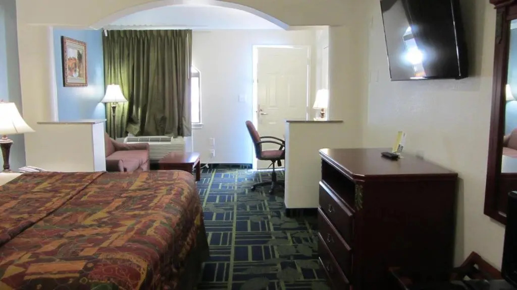Regency Inn Porter