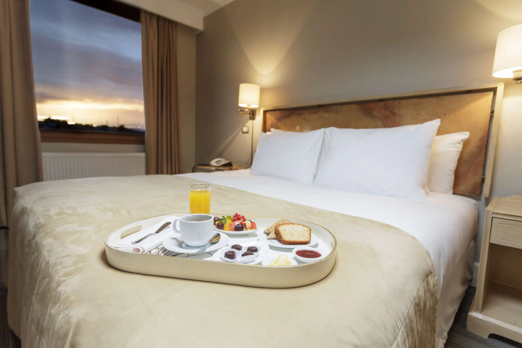 Hotel Costa Australis