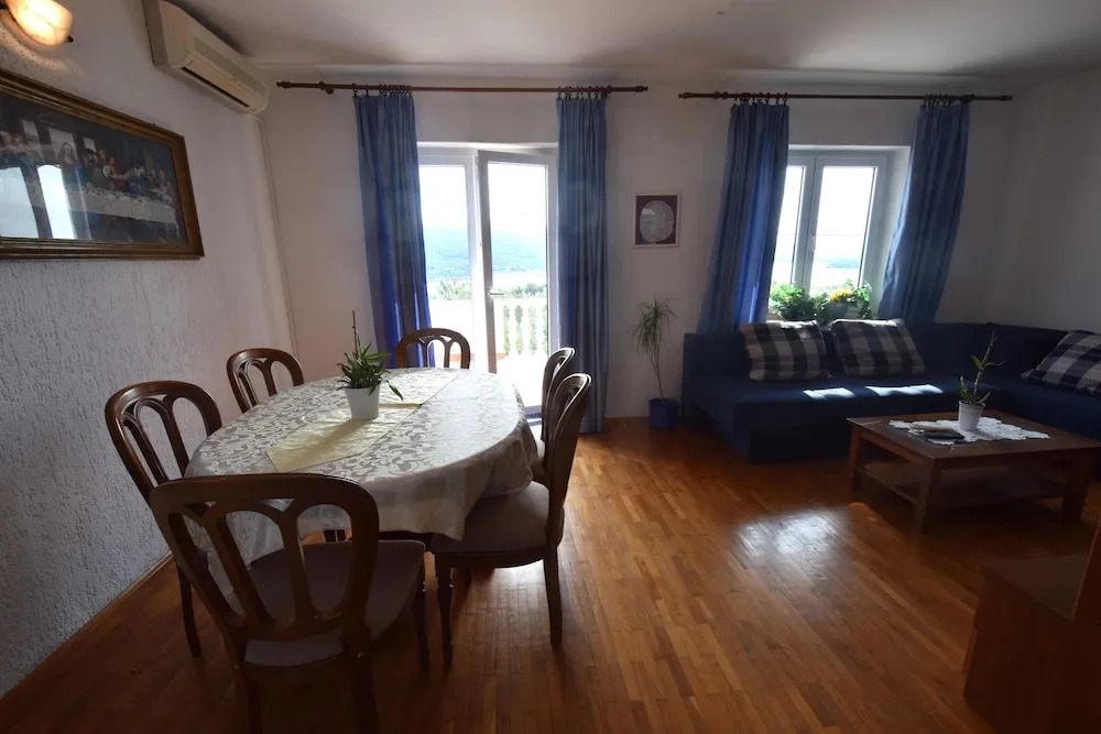 Apartments Matea