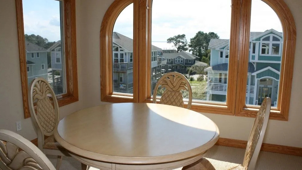 Bikini Bottom - 6 Br Home
