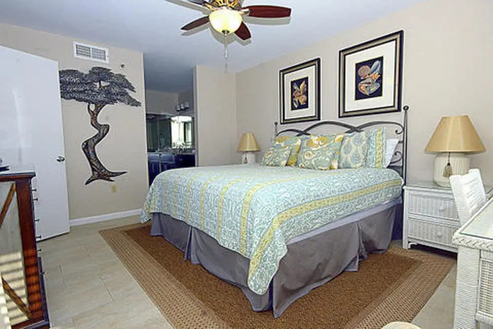 Summerchase Condominium