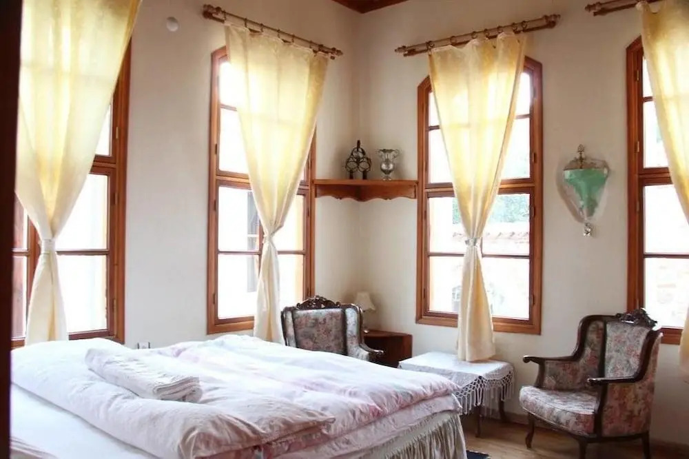Athena Pension