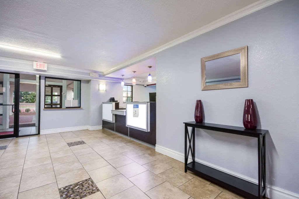 La Quinta by Wyndham Midwest City - Tinker AFB