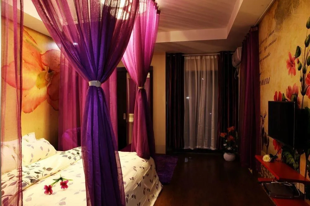 Chengdu Aijiwu Theme Apartment