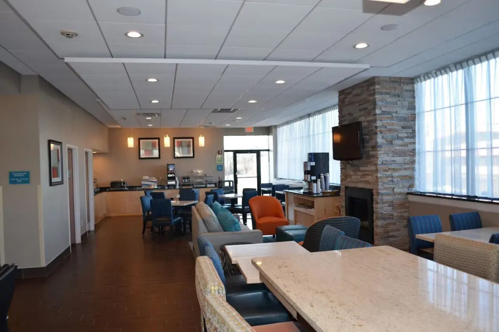 Best Western Hartford Hotel and Suites