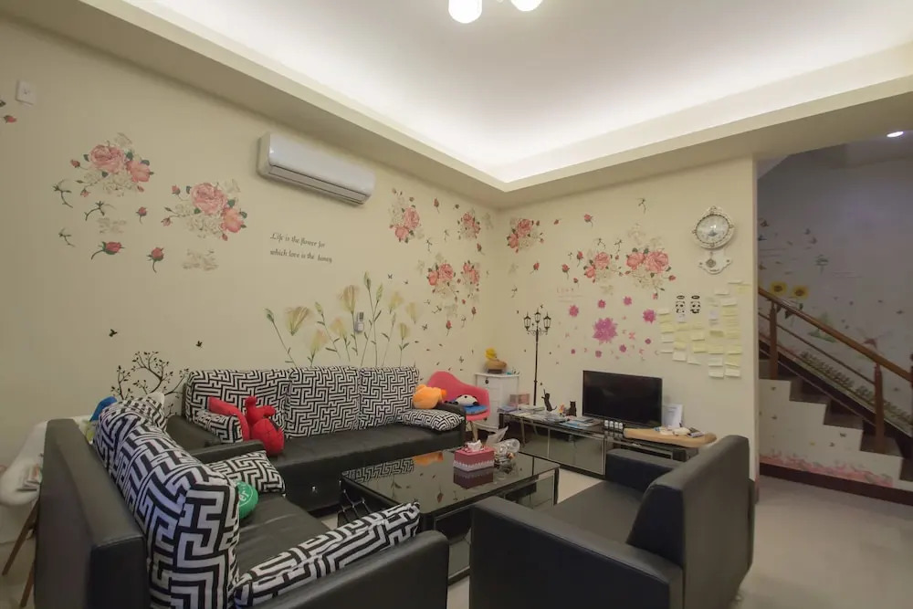 Flower 85 Homestay