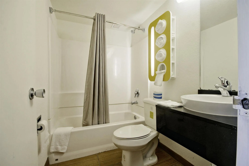 Signature Inn Miami