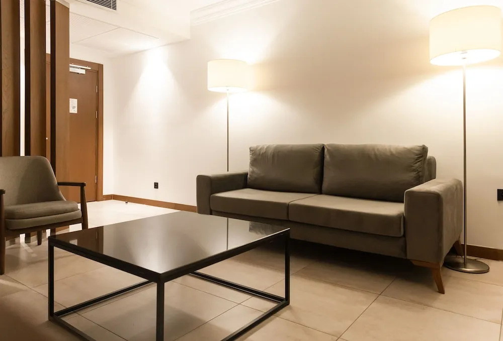 STAR LAND HOTEL BASTOS