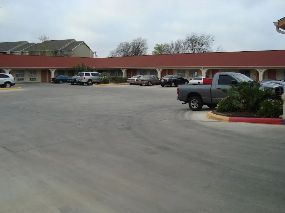 Winnquest Inn Near Ft. Sam Houston