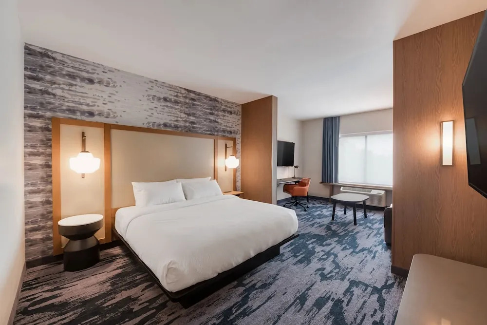 Fairfield by Marriott Inn & Suites Virginia Beach Town Center